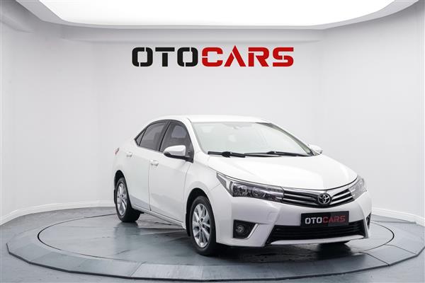 TOYOTA-COROLLA-2015