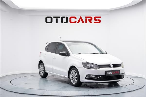 VOLKSWAGEN-POLO-2016