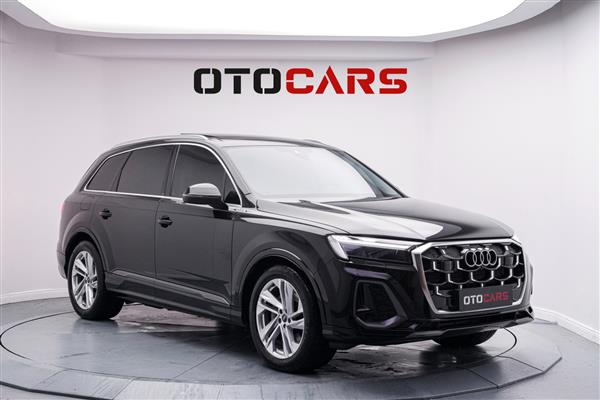 AUDI-Q7-2024