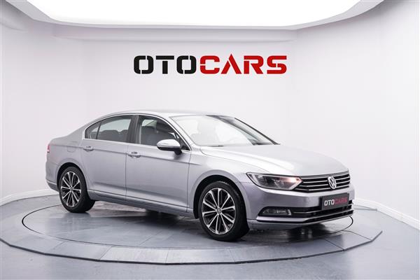 VOLKSWAGEN-PASSAT-2017