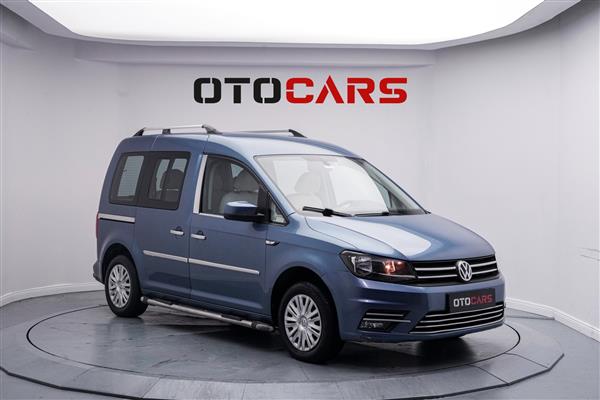 VOLKSWAGEN-CADDY-2015