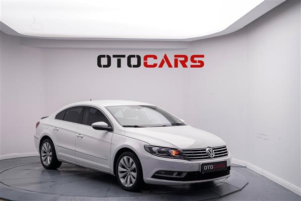 VOLKSWAGEN-CC-2012