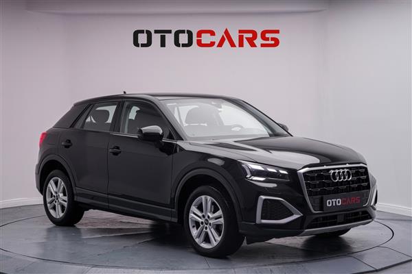 AUDI-Q2-2024